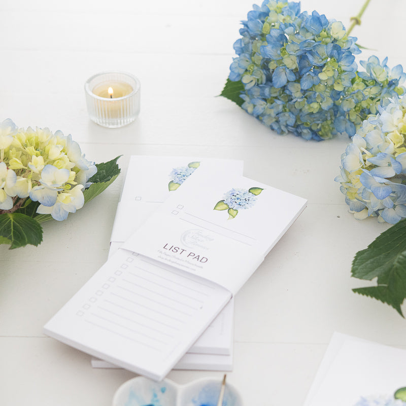 Watercolor Hydrangea List Pad | Finding Silver Pennies