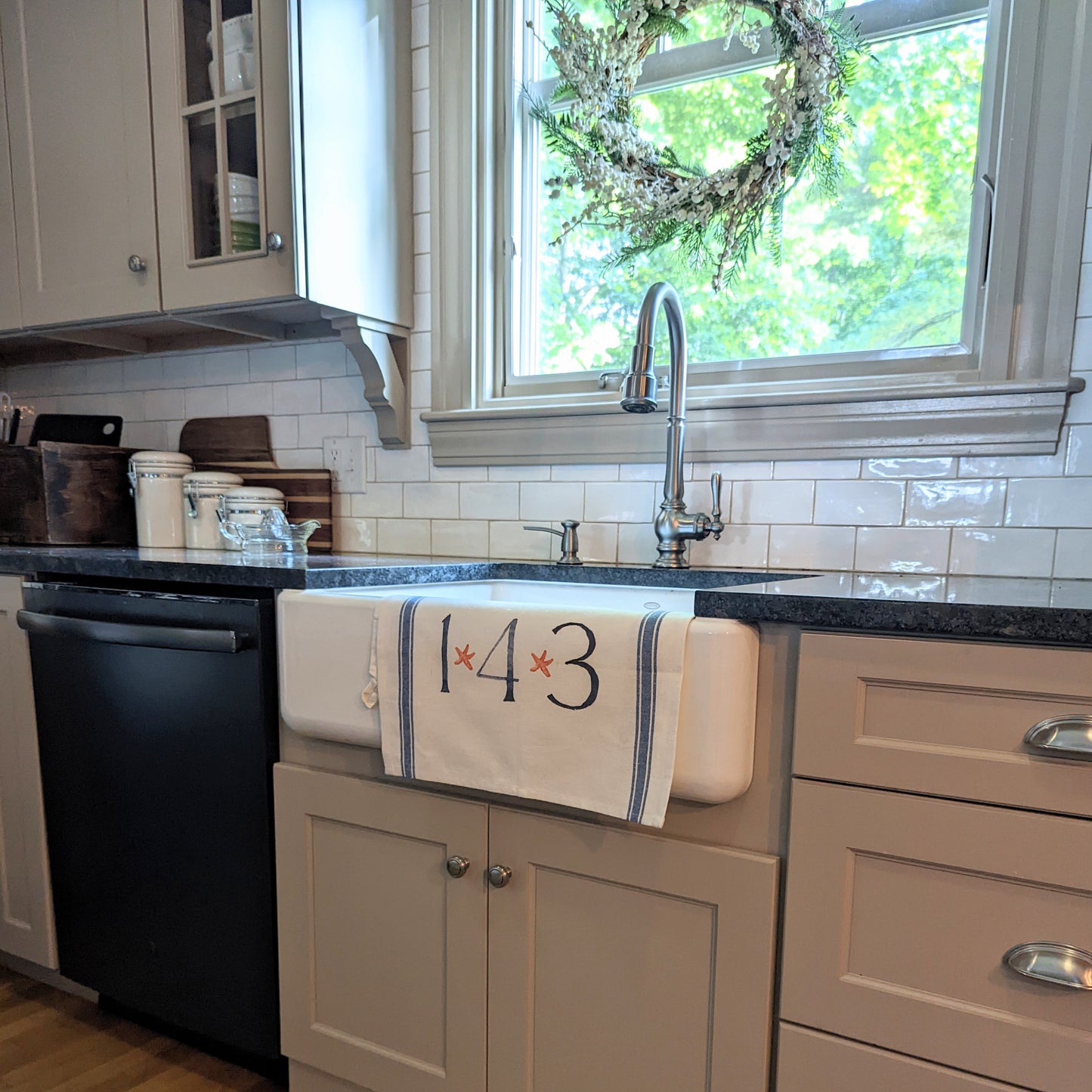 143 Tea Towel | Finding Silver Pennies #watercolor #watercolorteatowel #143 #coastal