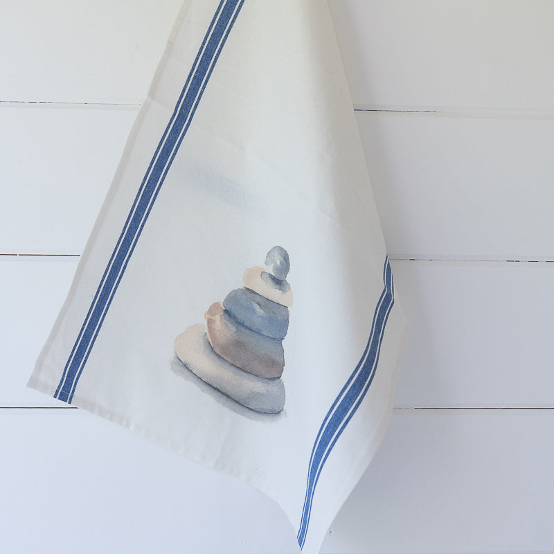 Beach Rocks Tea Towel | Finding Silver Pennies #beachrocks #watercolor #watercolorbeachrocks #beachrocksteatowel