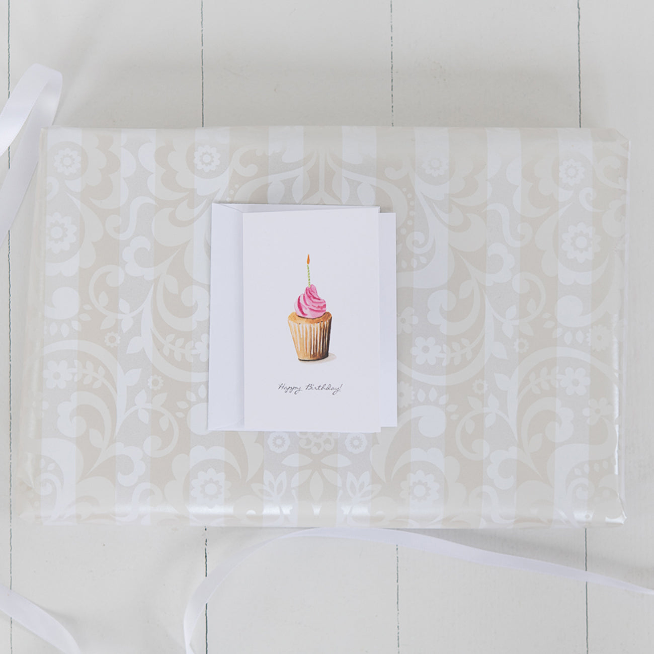 Cupcake Mini Note Card by Danielle Driscoll | Finding Silver Pennies