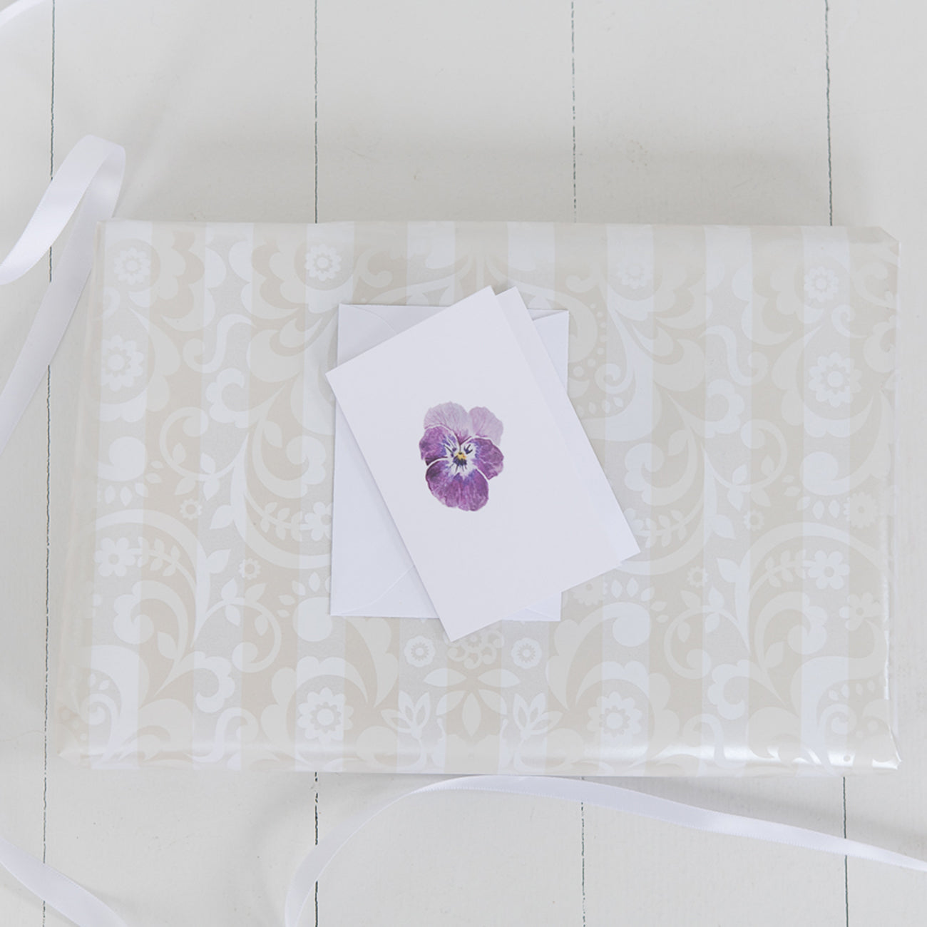 Pansy Mini Note Card by Danielle Driscoll | Finding Silver Pennies